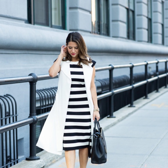 Banana Republic Dresses & Skirts - Banana Republic Navy & White Striped Dress Size XS